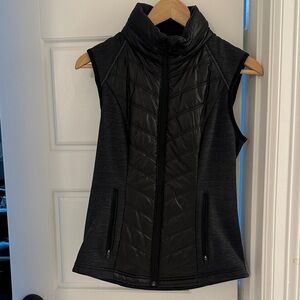 Zella Black Sleeveless Quilted Vest